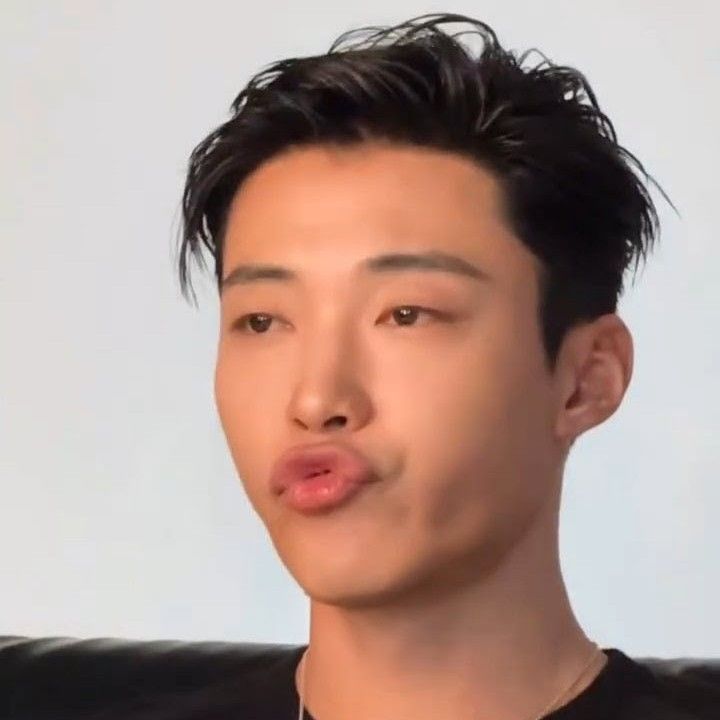 Behind-the-scenes cut of Woo Dohwan