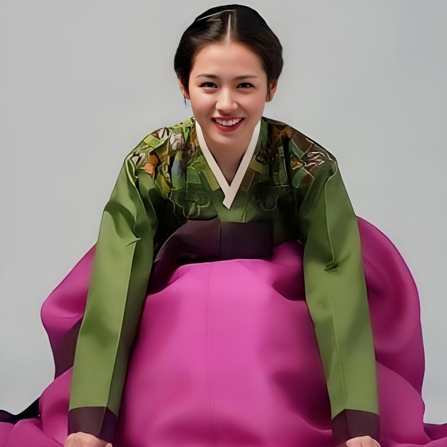 Foto kegiatan terbaru dari Son Yejin