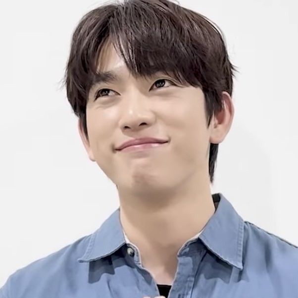 パク・ジニョンのビハインドカット