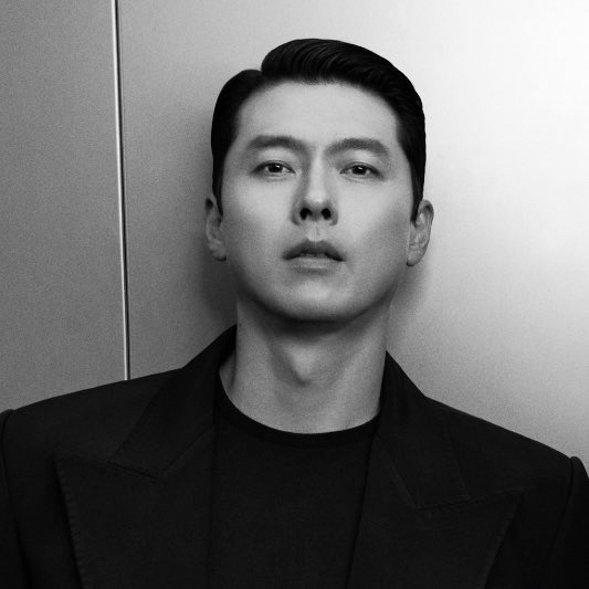Cuplikan di balik layar dari Hyun Bin