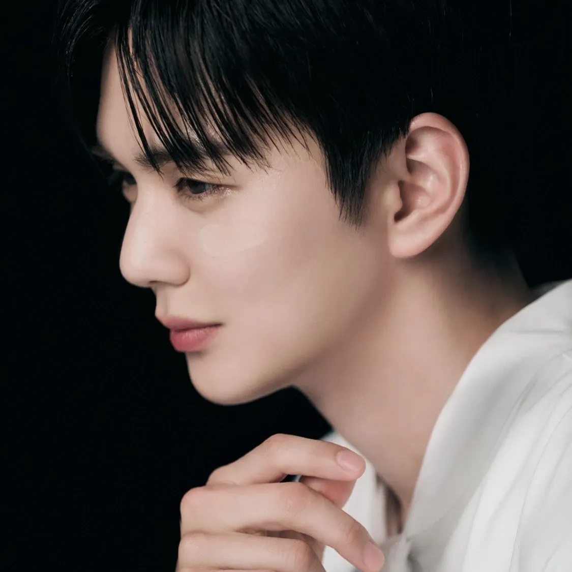 Recent activity shot of Yoo Seungho