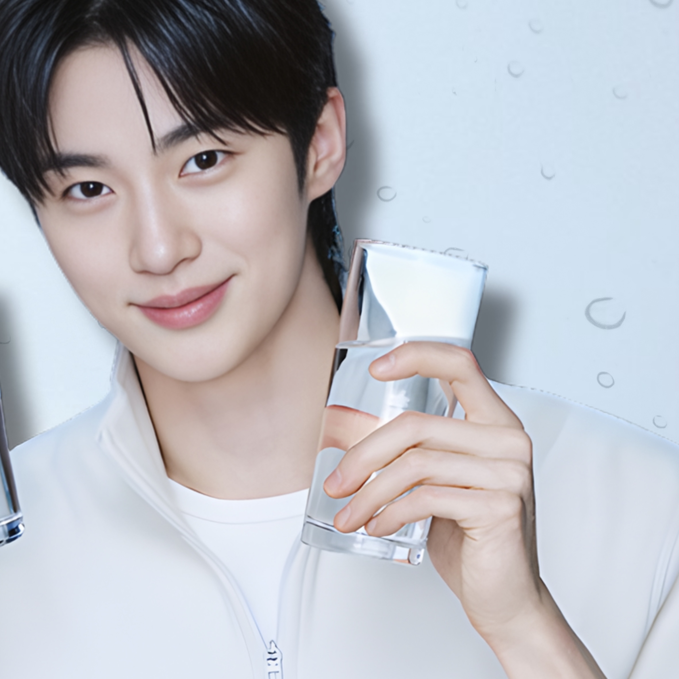 Recent activity shot of Byeon Wooseok