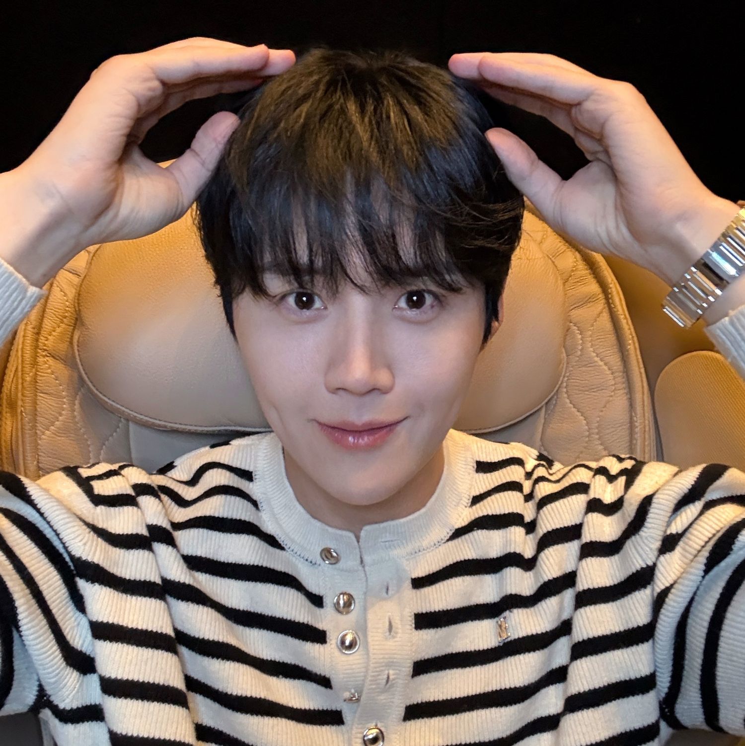 Behind-the-scenes cut of Kim Seonho