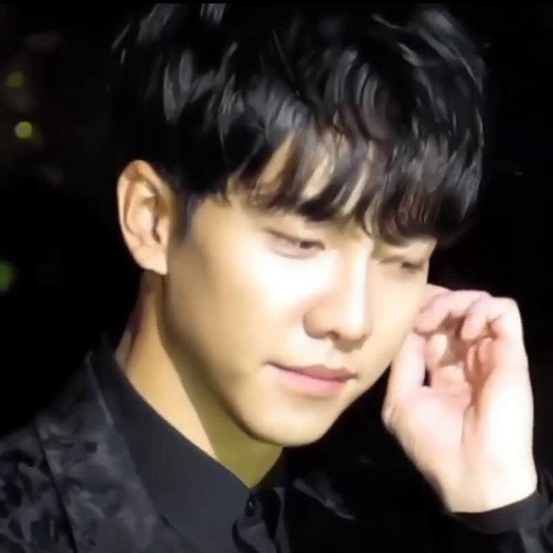 李升基的近期活动照