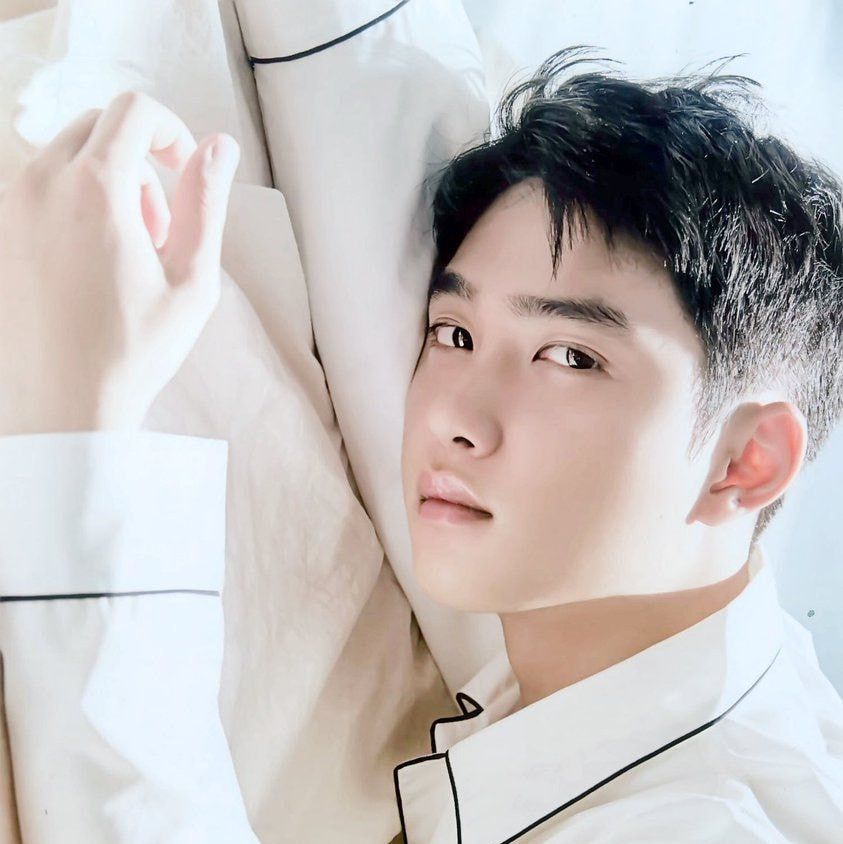 도경수 (디오)의 비하인드 컷