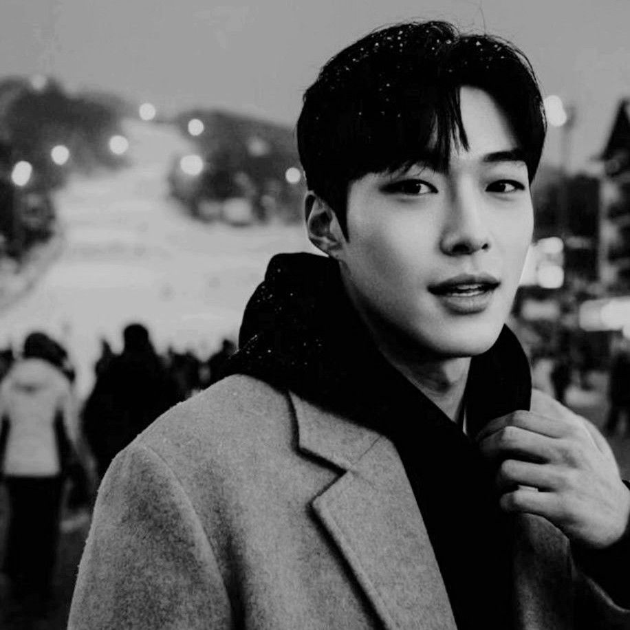 Recent activity shot of Woo Dohwan