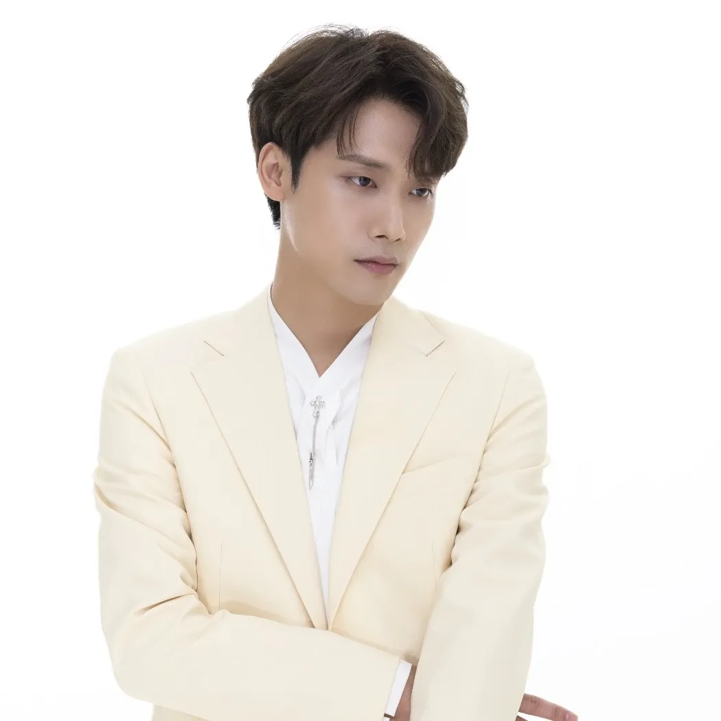 Latest photo of Choi Woojin
