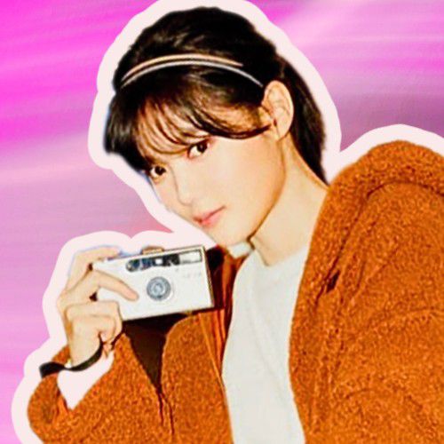 Behind-the-scenes cut of Kim Youjung