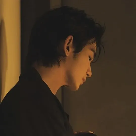 A moment captured by a fan of Kim Soohyun