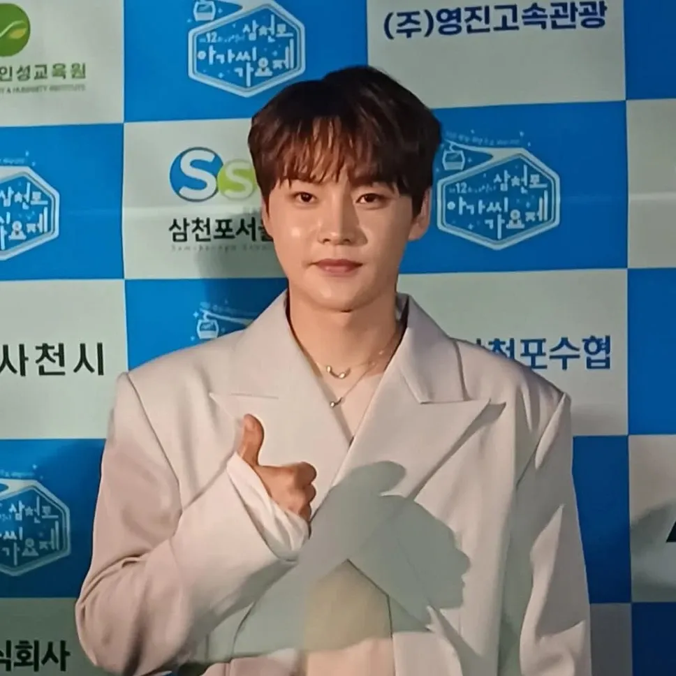 박서진의 비하인드 컷