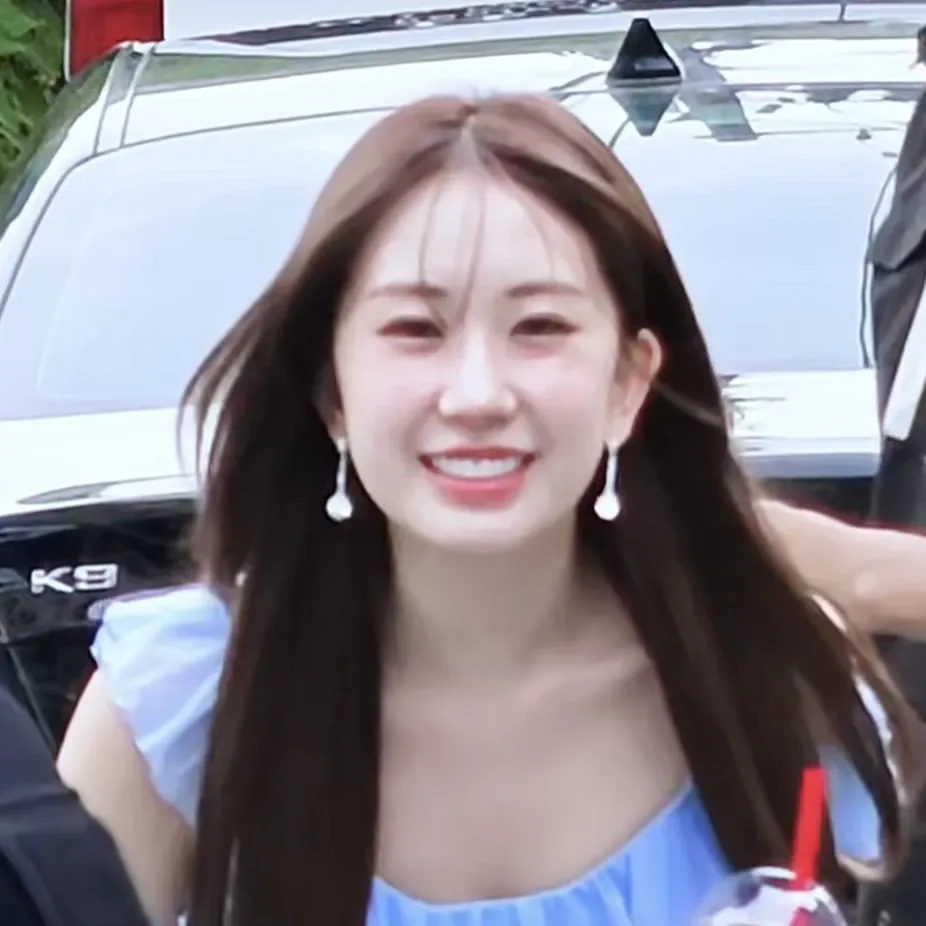 Foto terbaru dari Jeon Yujin