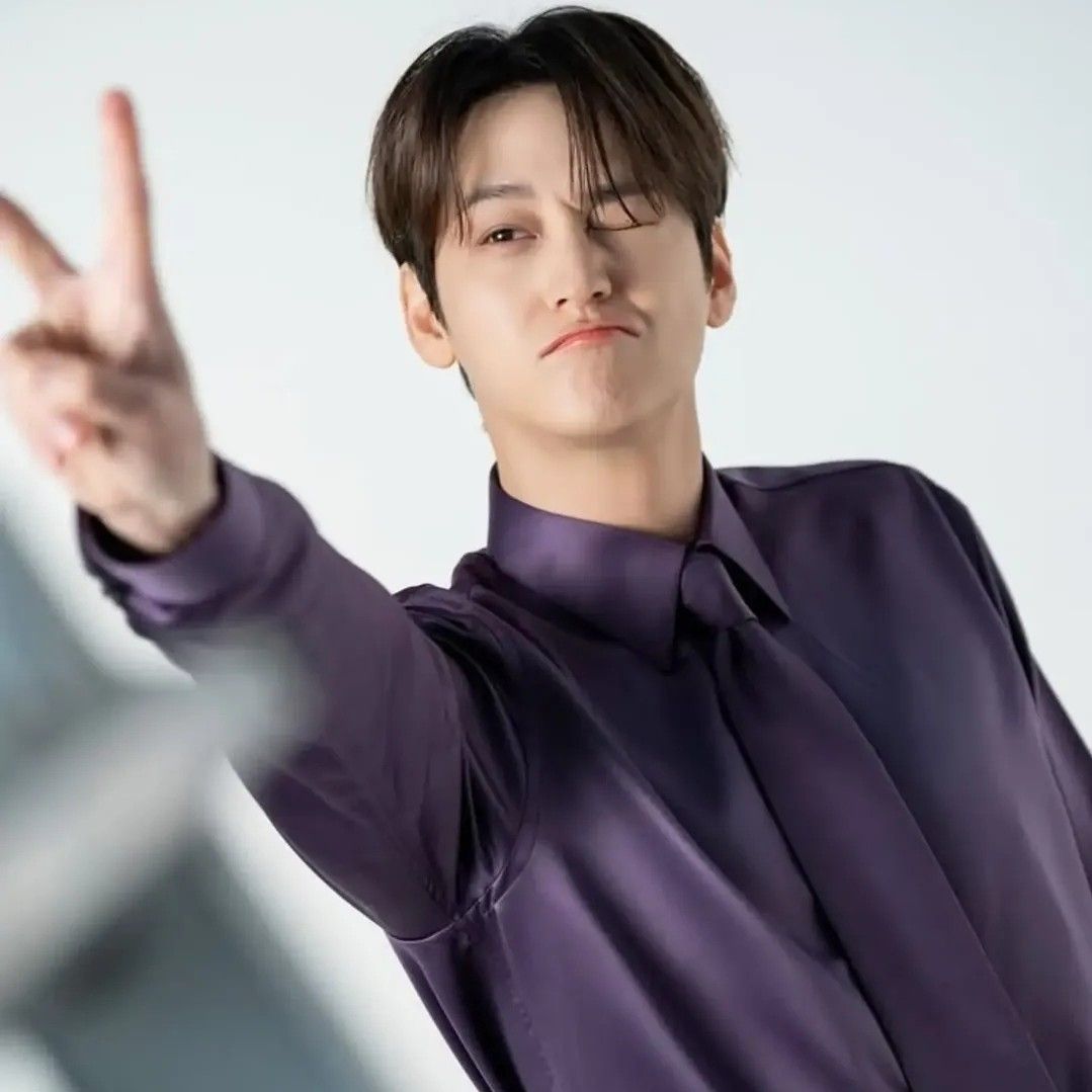 A moment captured by a fan of Kim Bum