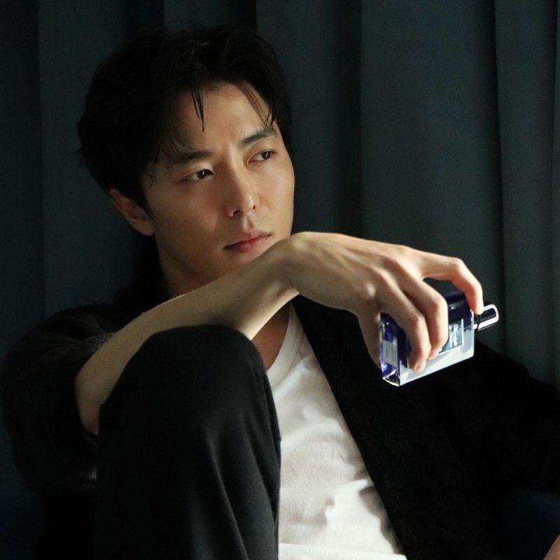 キム・ジェウクのビハインドカット