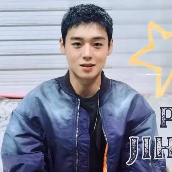 Recent activity shot of Park Jihoon