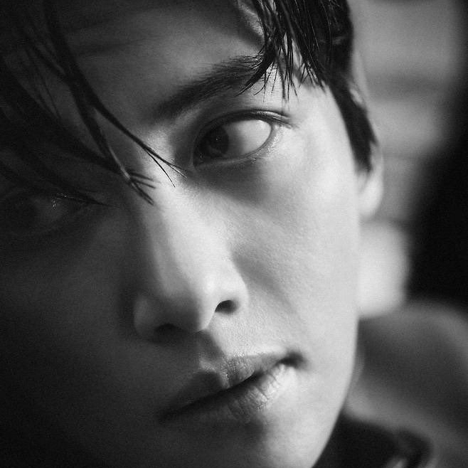A moment captured by a fan of Ji Changwook