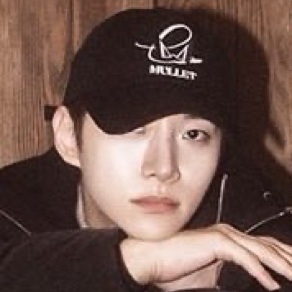 Foto kegiatan terbaru dari Lee Junho