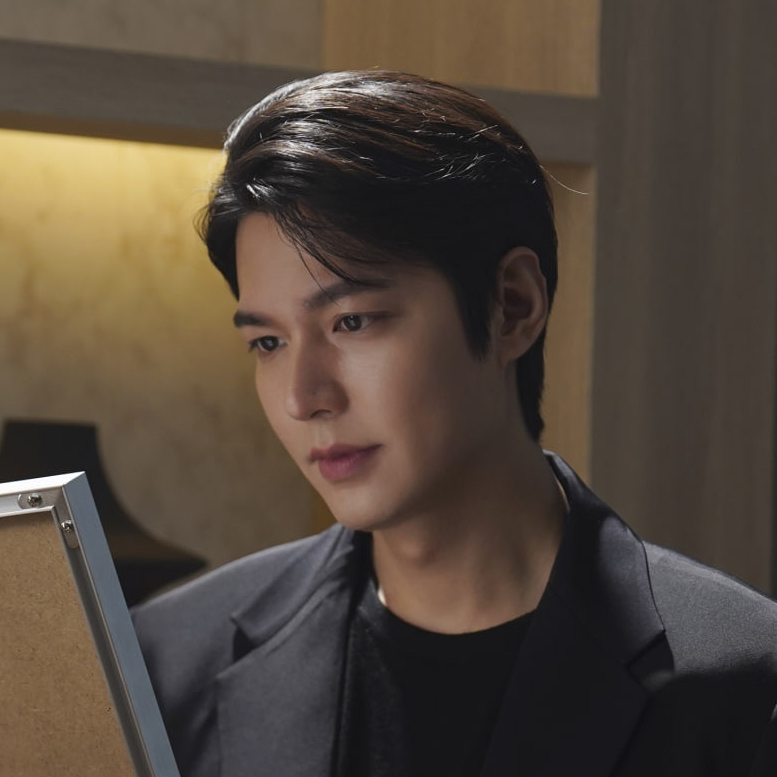 粉丝拍下的李敏镐瞬间