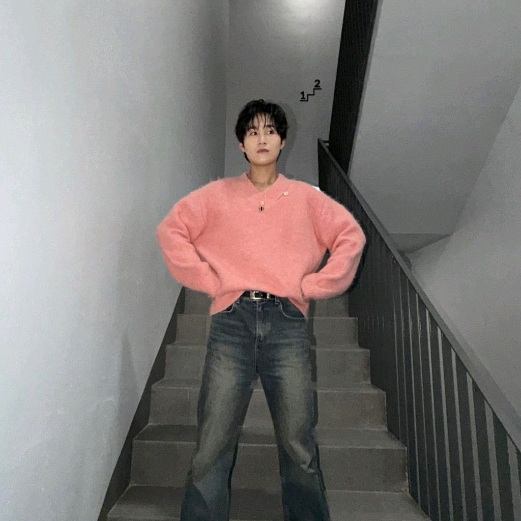 김희재의 비하인드 컷