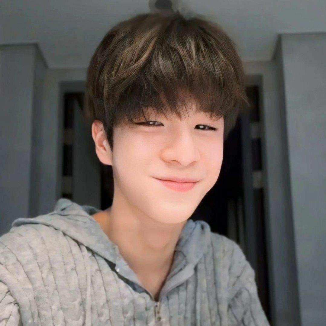 鄭東元的近期活動照