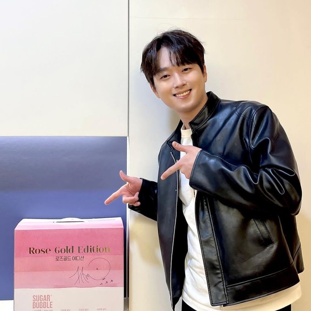 Cuplikan di balik layar dari Lee Chanwon