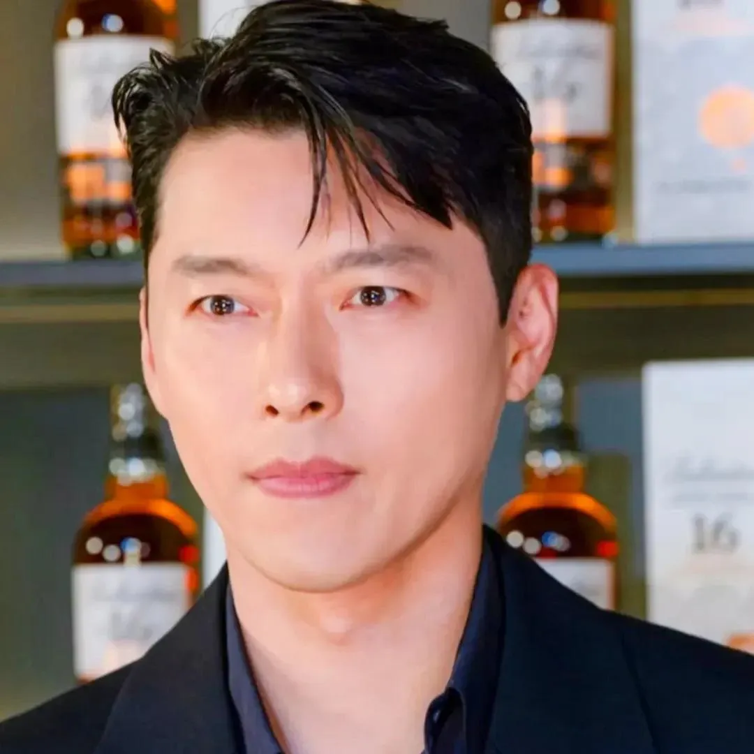 Foto kegiatan terbaru dari Hyun Bin