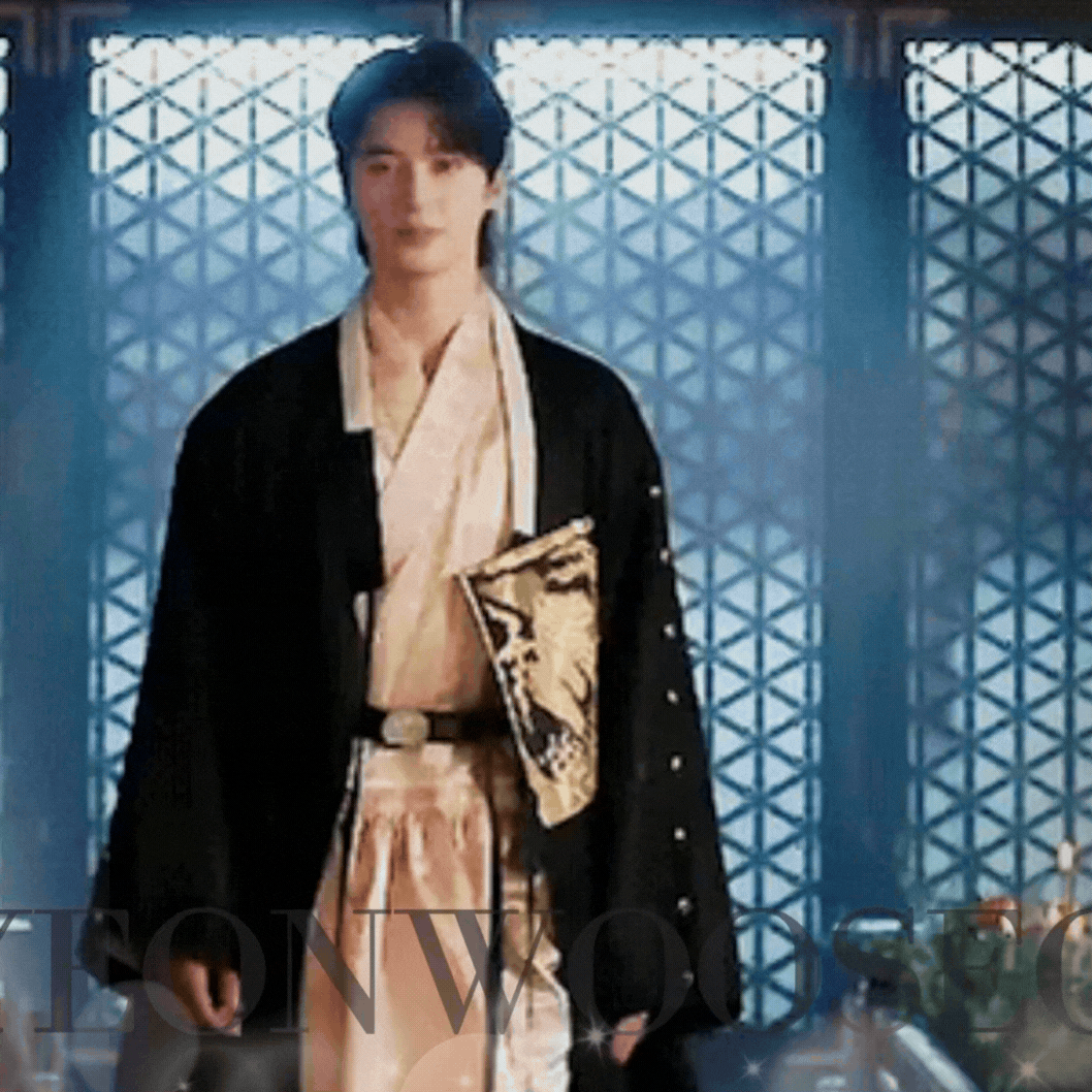 Latest photo of Byeon Wooseok