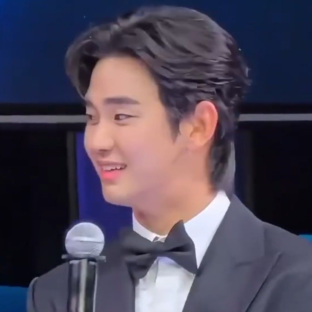 キム・スヒョンのビハインドカット