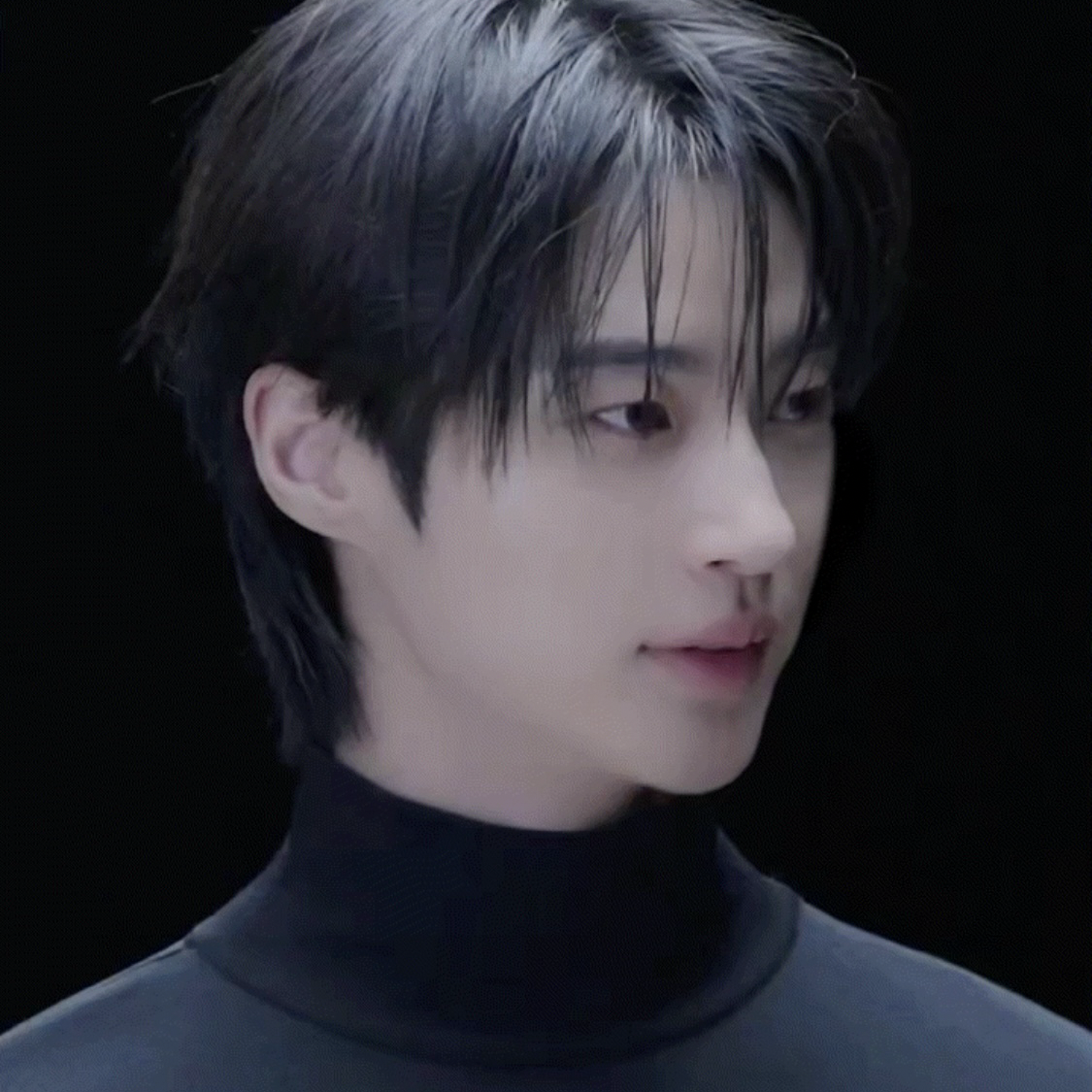 변우석 최근 활동샷