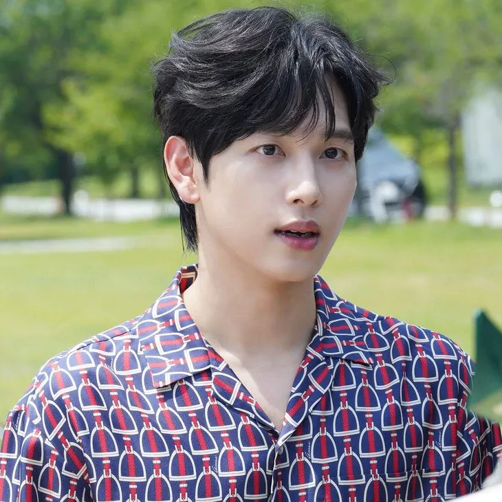 Recent activity shot of Yim Siwan