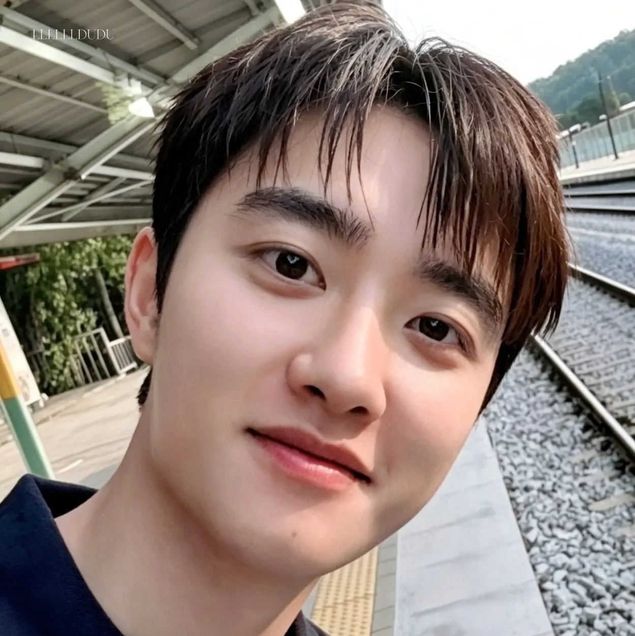 Cuplikan di balik layar dari Doh Kyungsoo (D.O.)