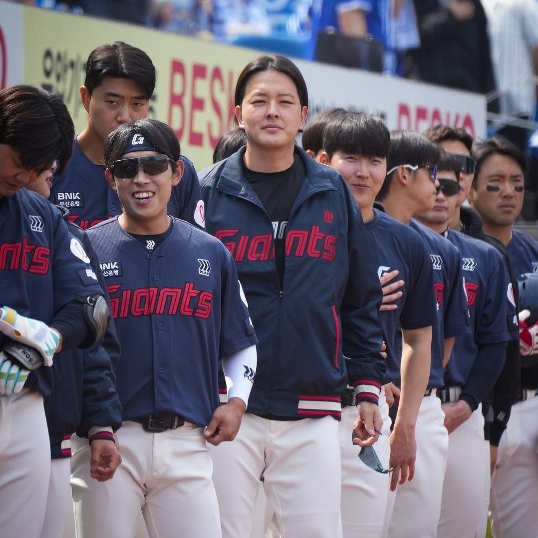 A moment captured by a fan of Kim Wonjung