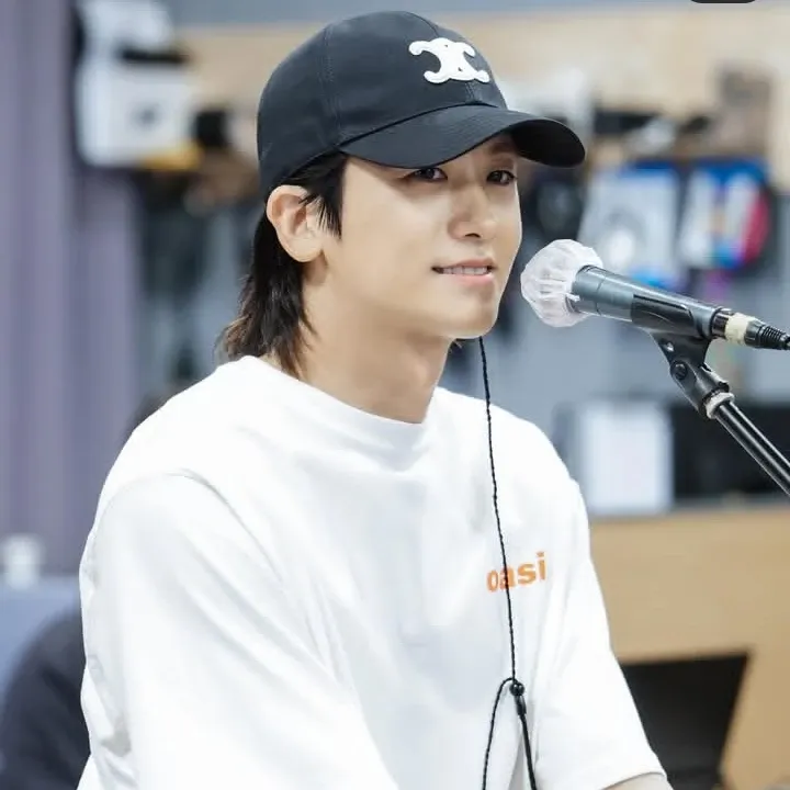 Latest photo of Park Hyungsik