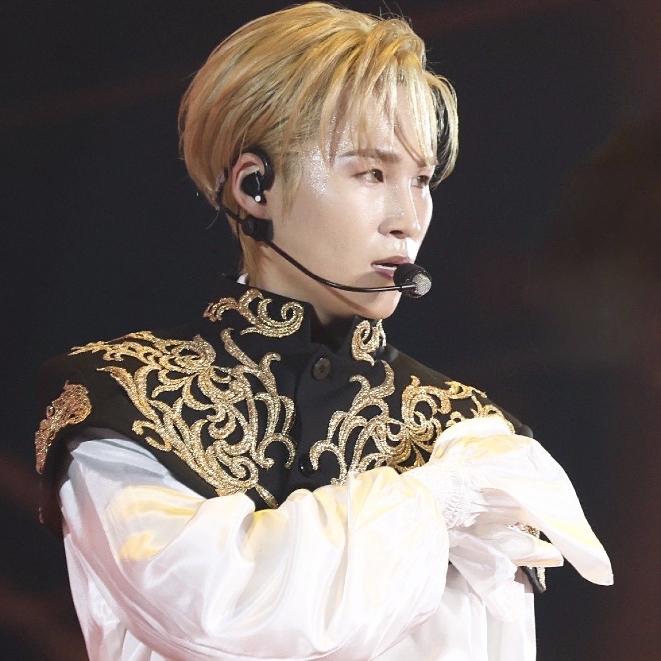 金熙栽的最新照片