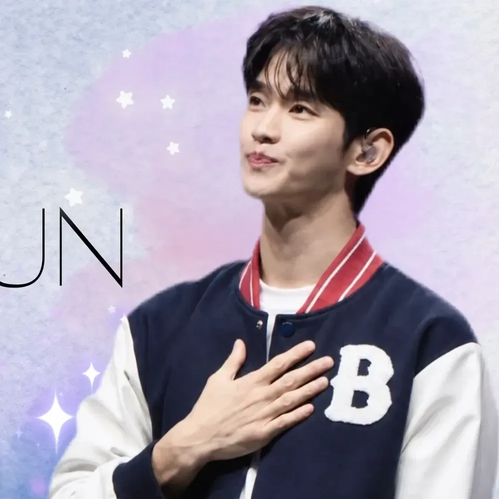 Recent activity shot of Kim Soohyun