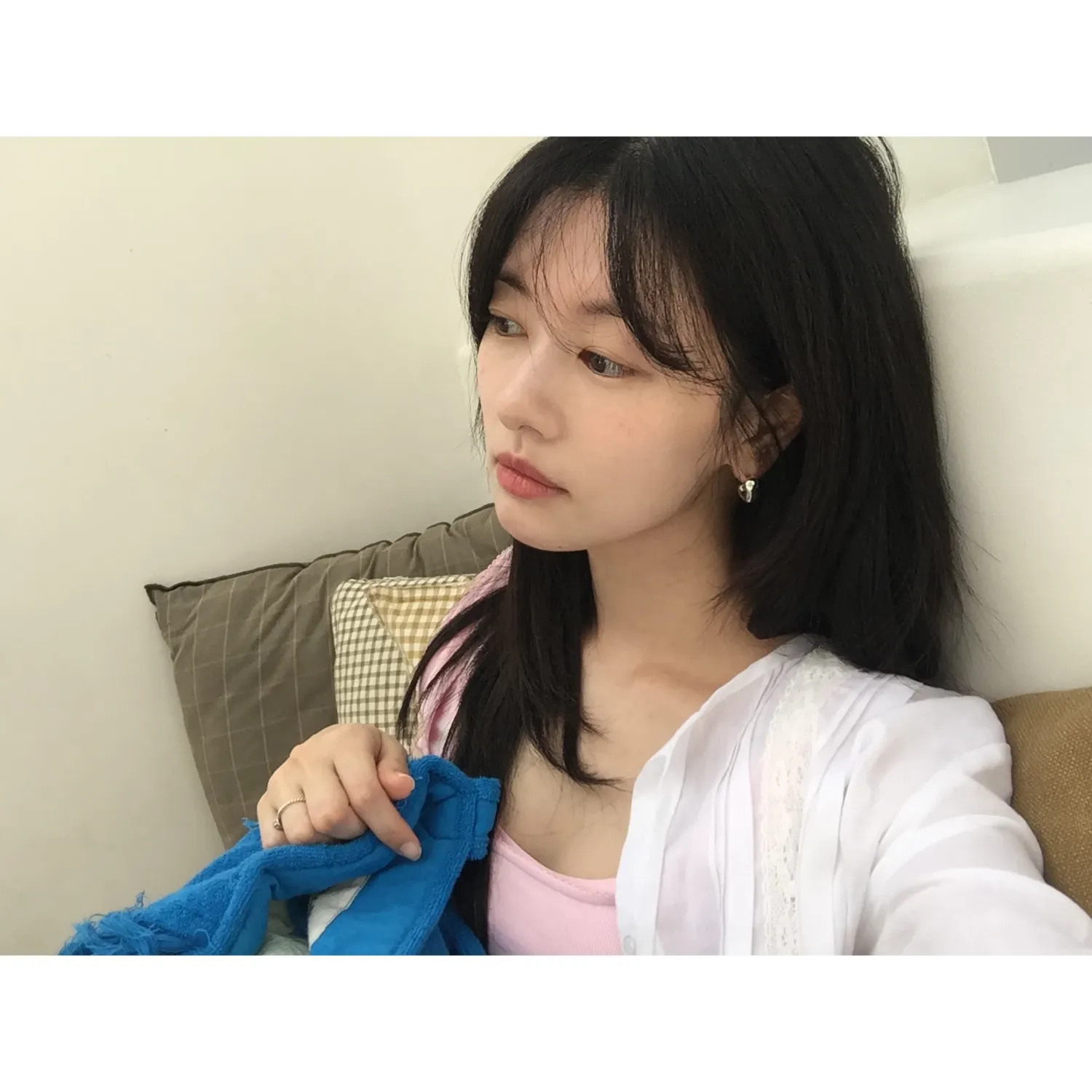 Behind-the-scenes cut of Jung Somin