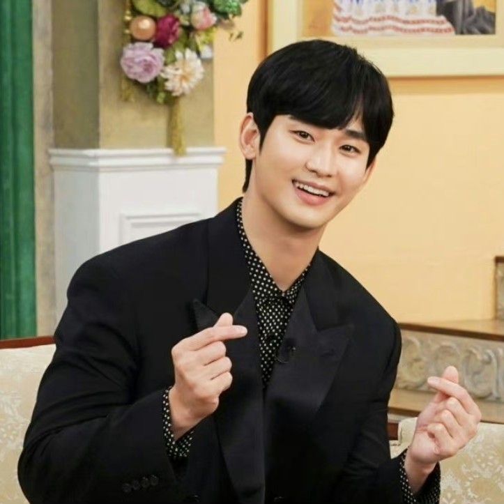 Momen yang diabadikan oleh penggemar Kim Soohyun