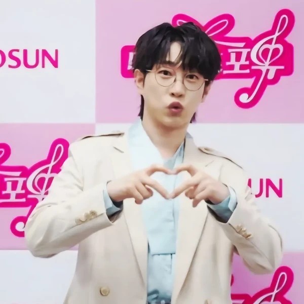 Latest photo of An Sunghoon