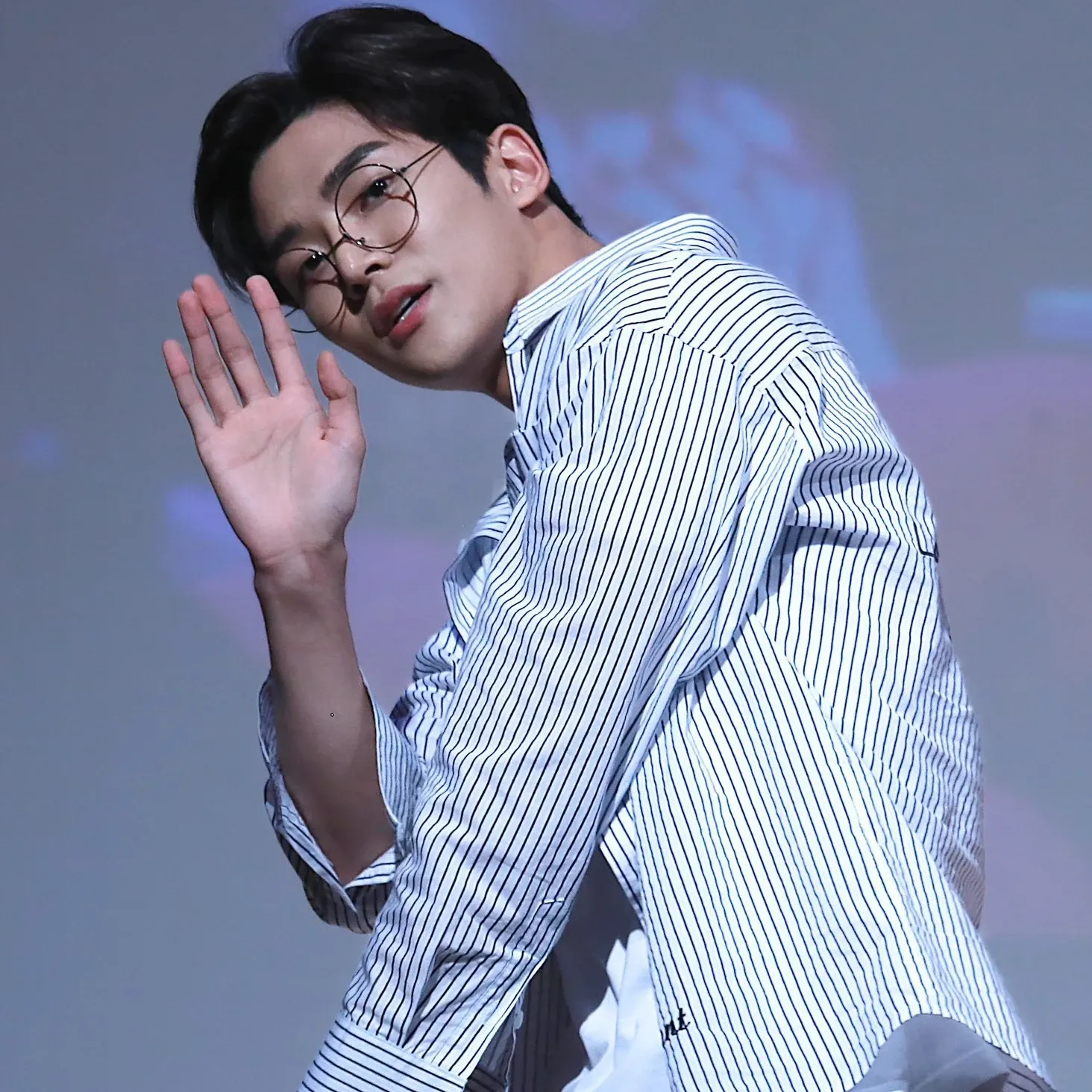 Cuplikan di balik layar dari Rowoon