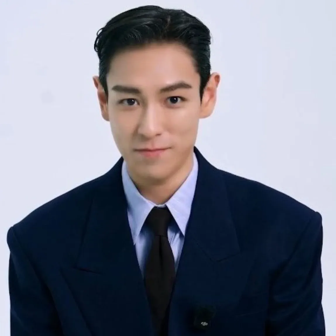Behind-the-scenes cut of T.O.P
