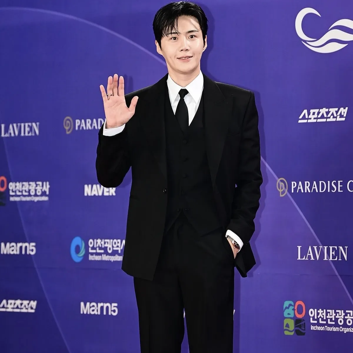 Latest photo of Kim Seonho