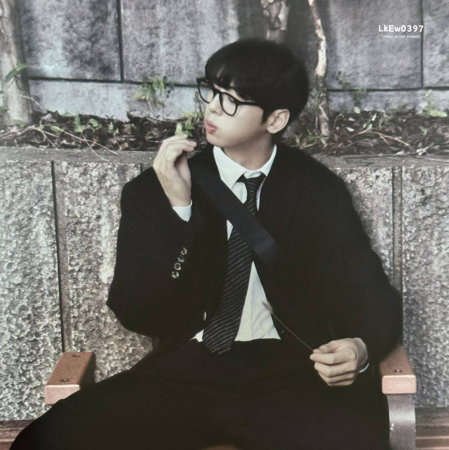 A moment captured by a fan of Cha Eunwoo