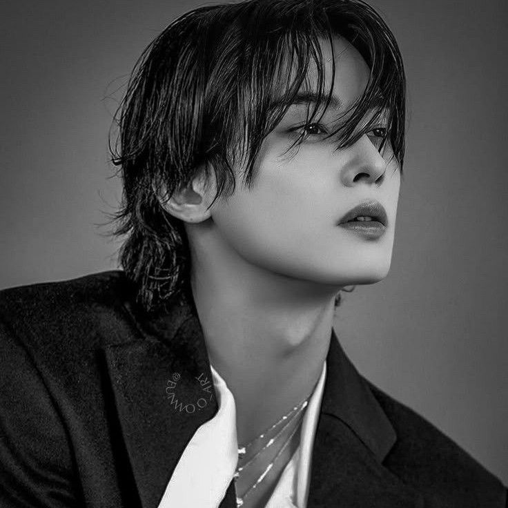 A moment captured by a fan of Cha Eunwoo