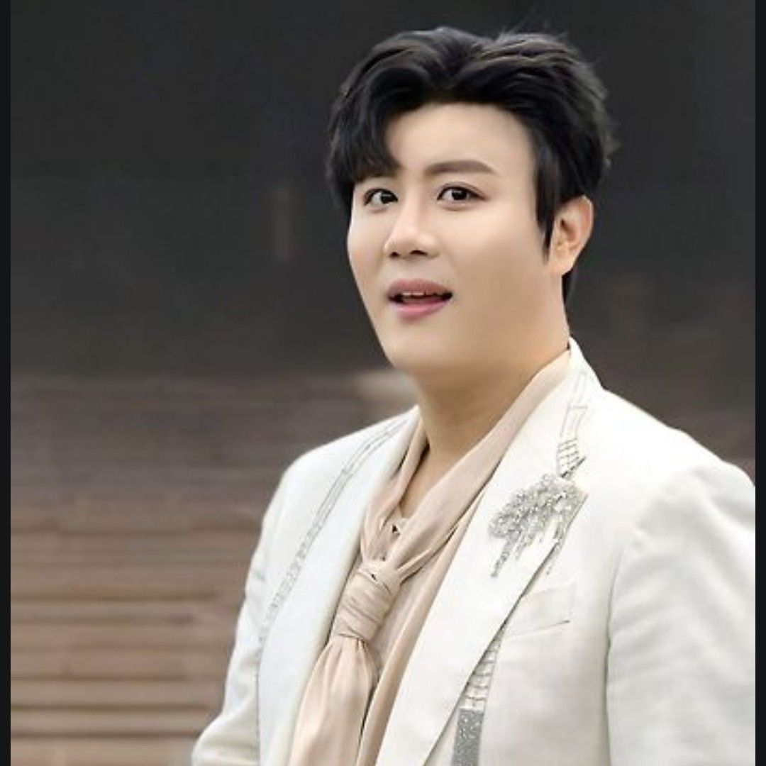 粉丝拍下的晋海成瞬间