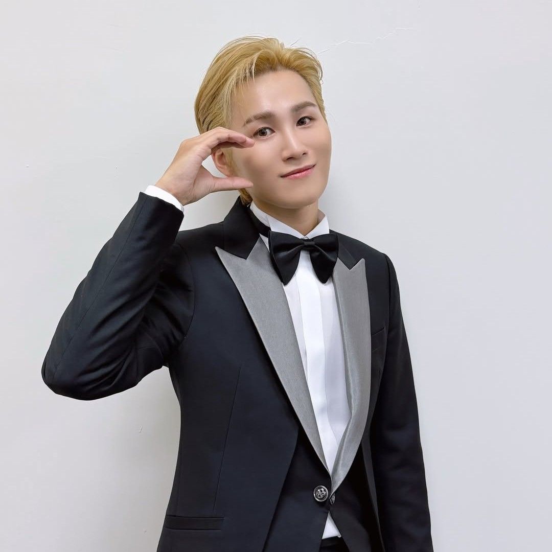 金熙栽的最新照片