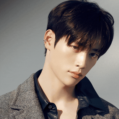 Behind-the-scenes cut of Seo Kangjoon