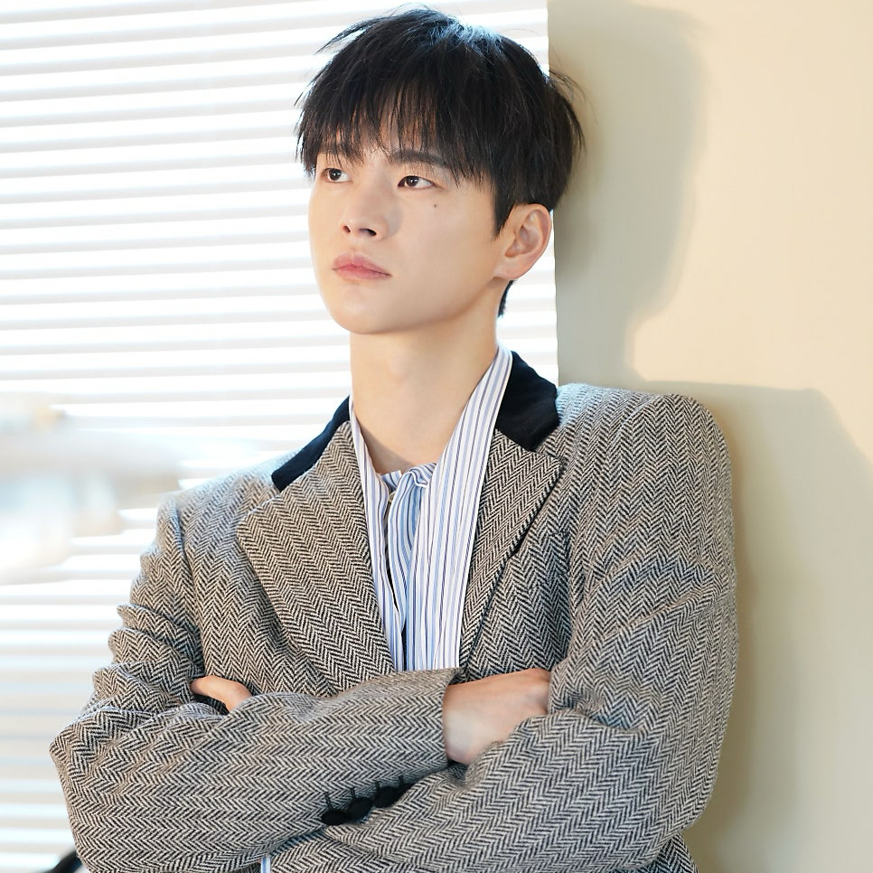 Foto terbaru dari Seo Inguk