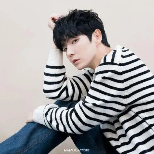 Recent activity shot of Lee Joongi