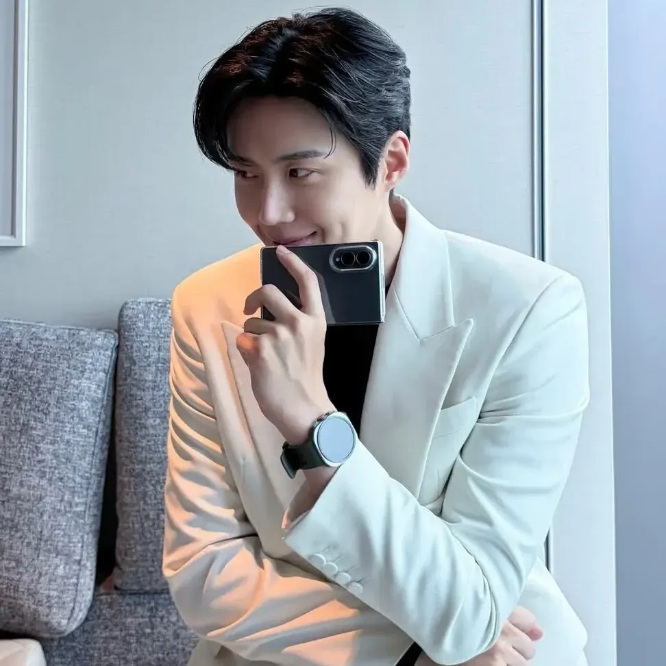 김선호 최근 활동샷