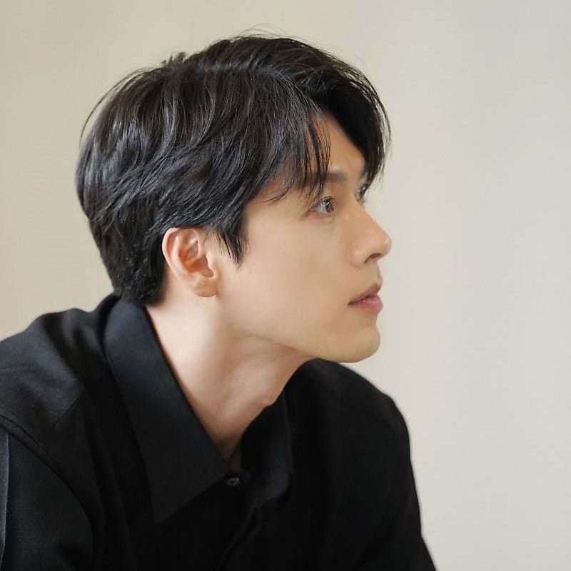 Foto kegiatan terbaru dari Hyun Bin