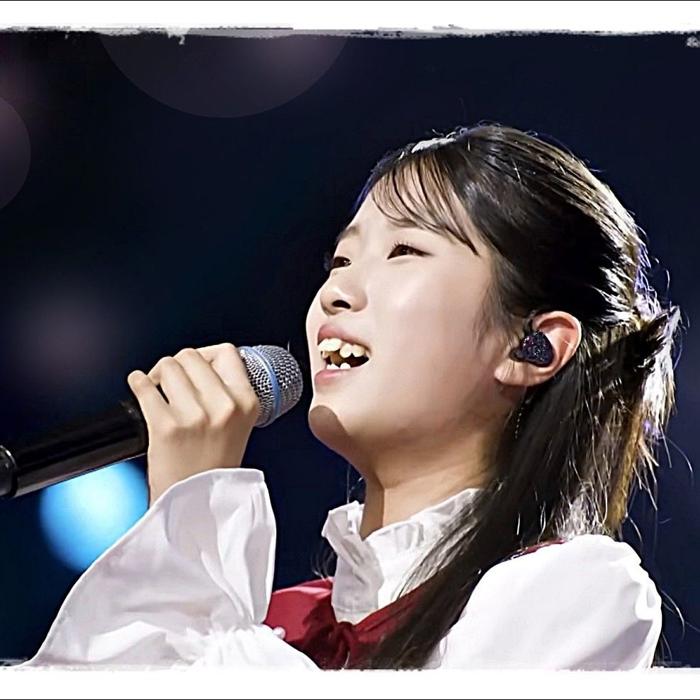 Behind-the-scenes cut of Bin Yeseo